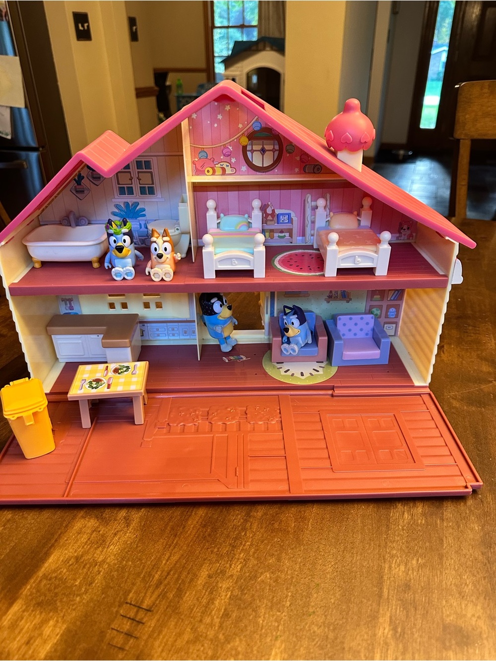 Bluey Family Home Fold Up Playset